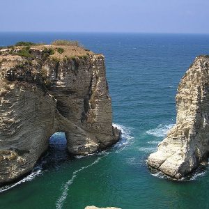 شهر عسل في لبنان